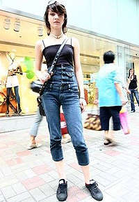 香港街头型女打扮找时髦灵感